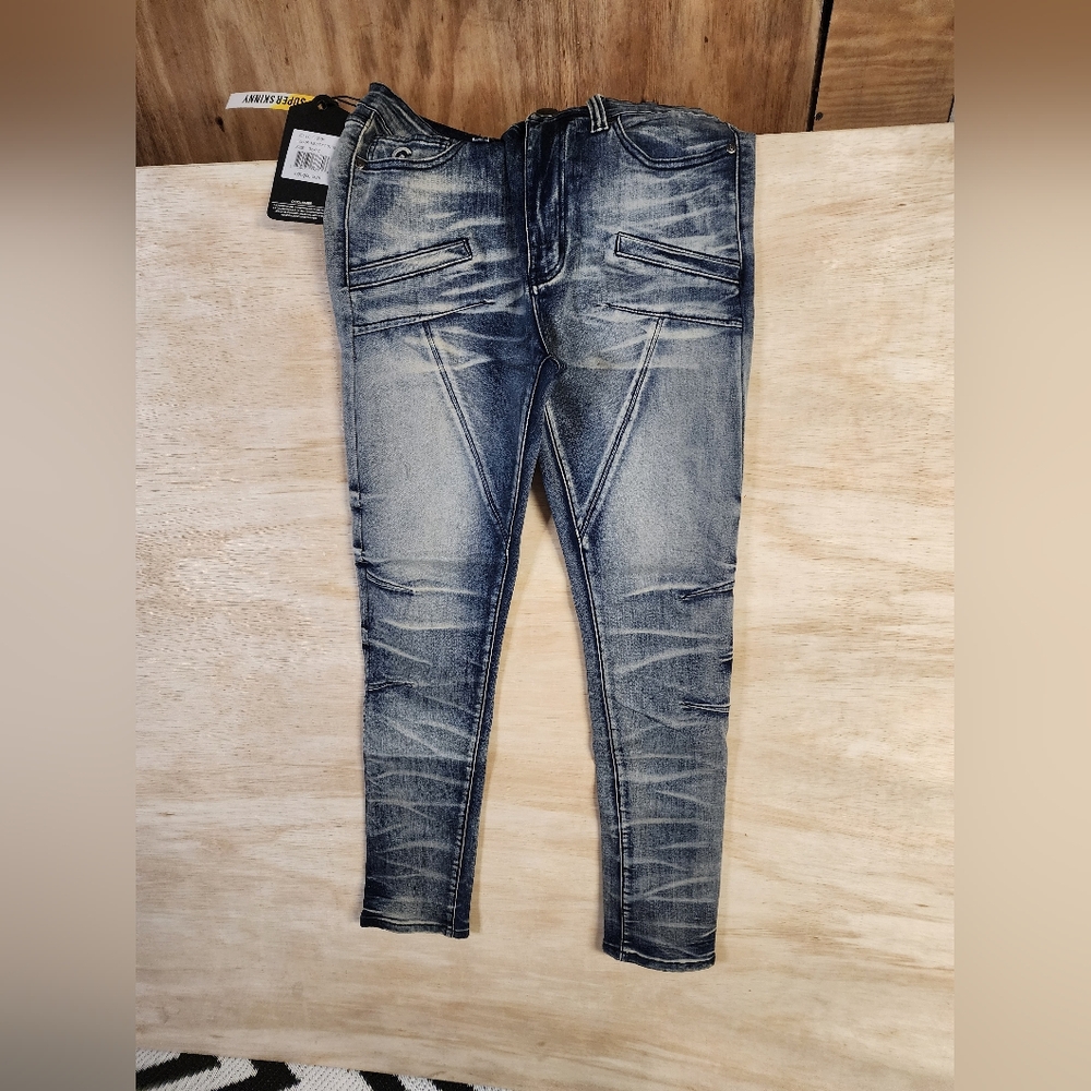 CDMG med Tint Stylish Blue Denim Jeans